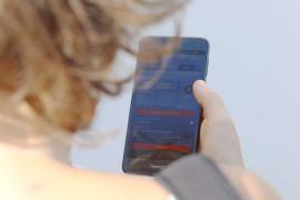  Enregistrement d'une observation sur l'application Obsenmer (Amandine Escarguel, OFB)